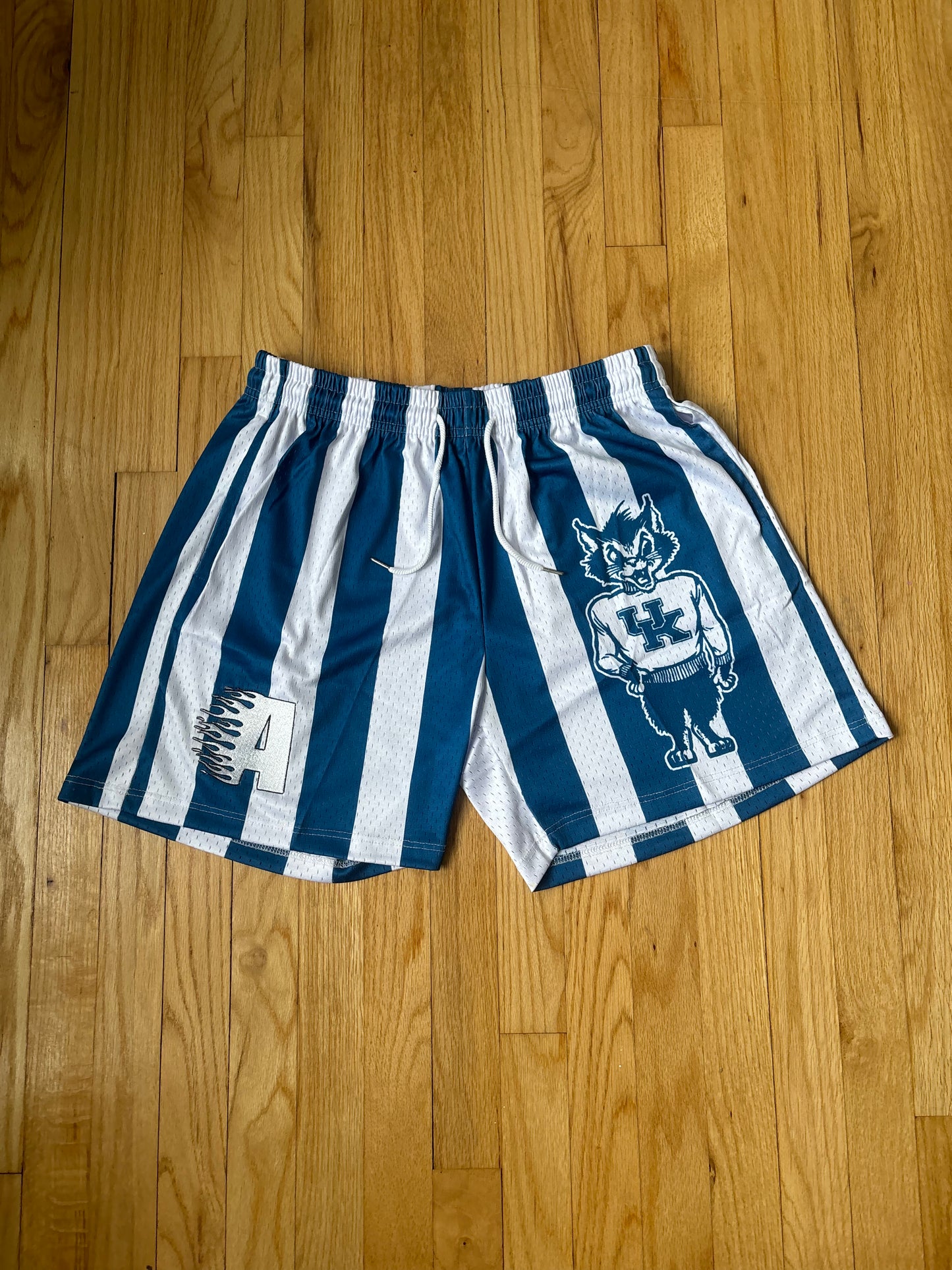 Kentucky Wildcats Throwback Shorts